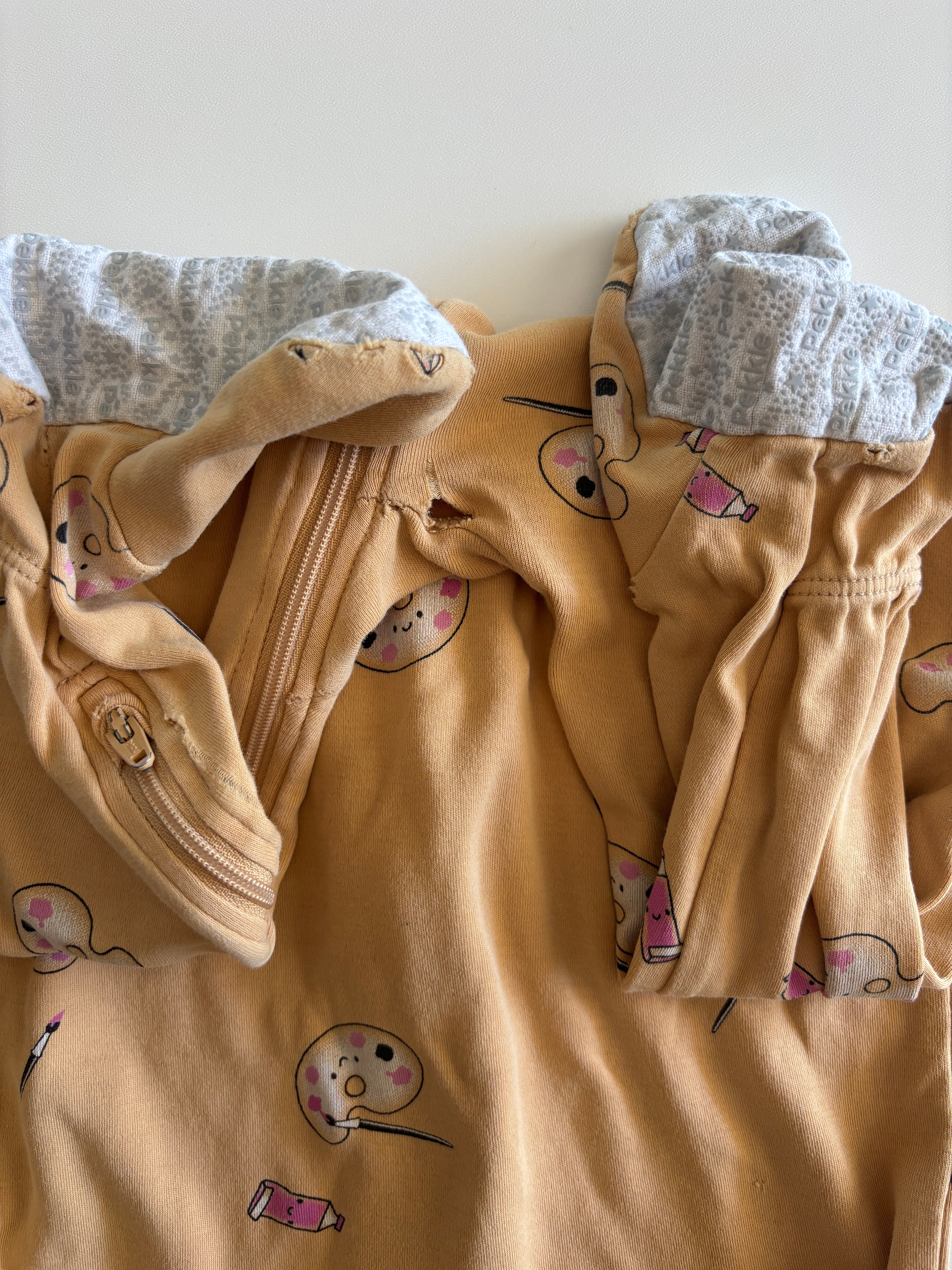 Pyjama Pekkle 24 mois ( vraiment imparfait )