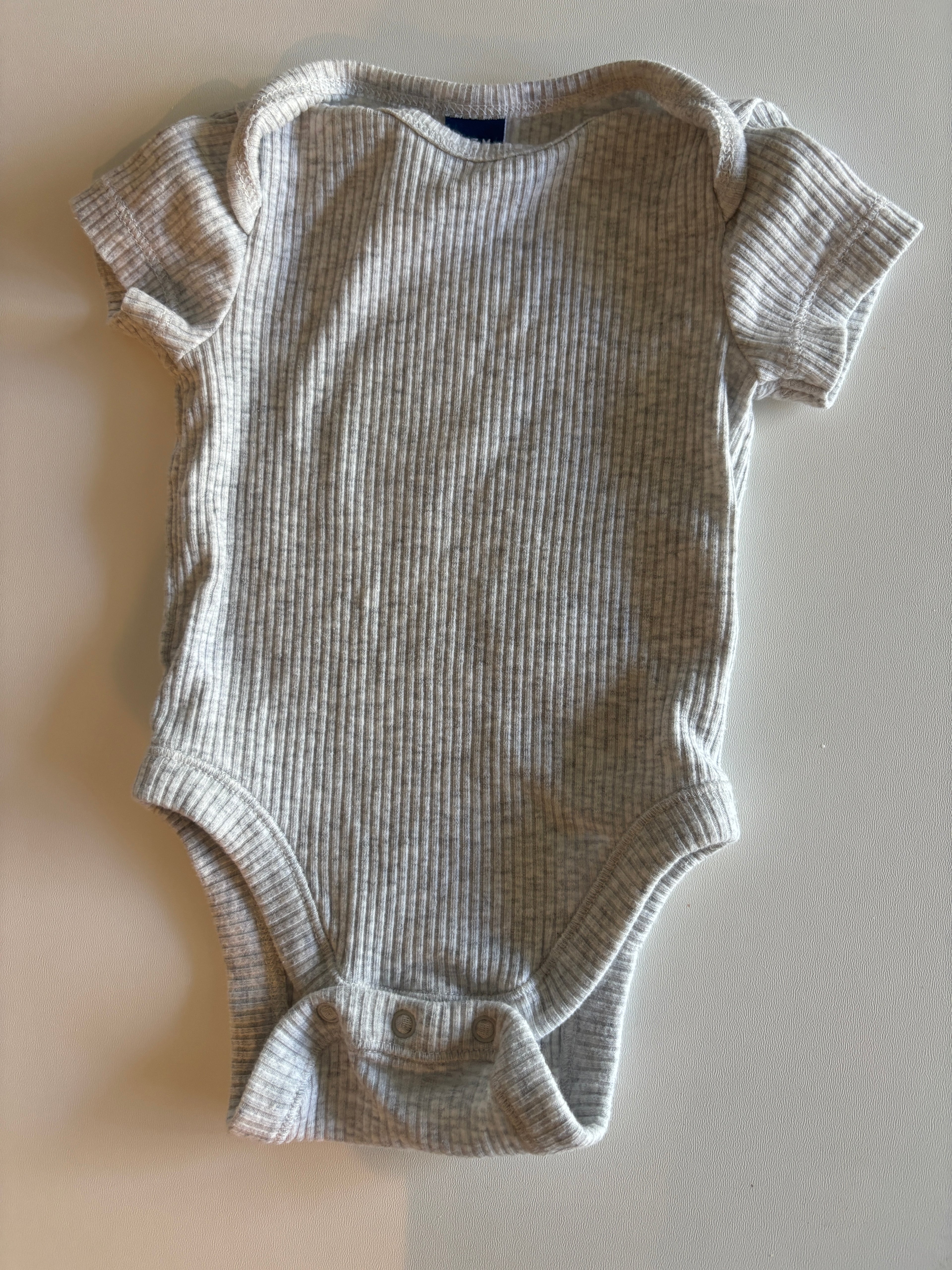 Cache-couche OLD NAVY 0-3 mois