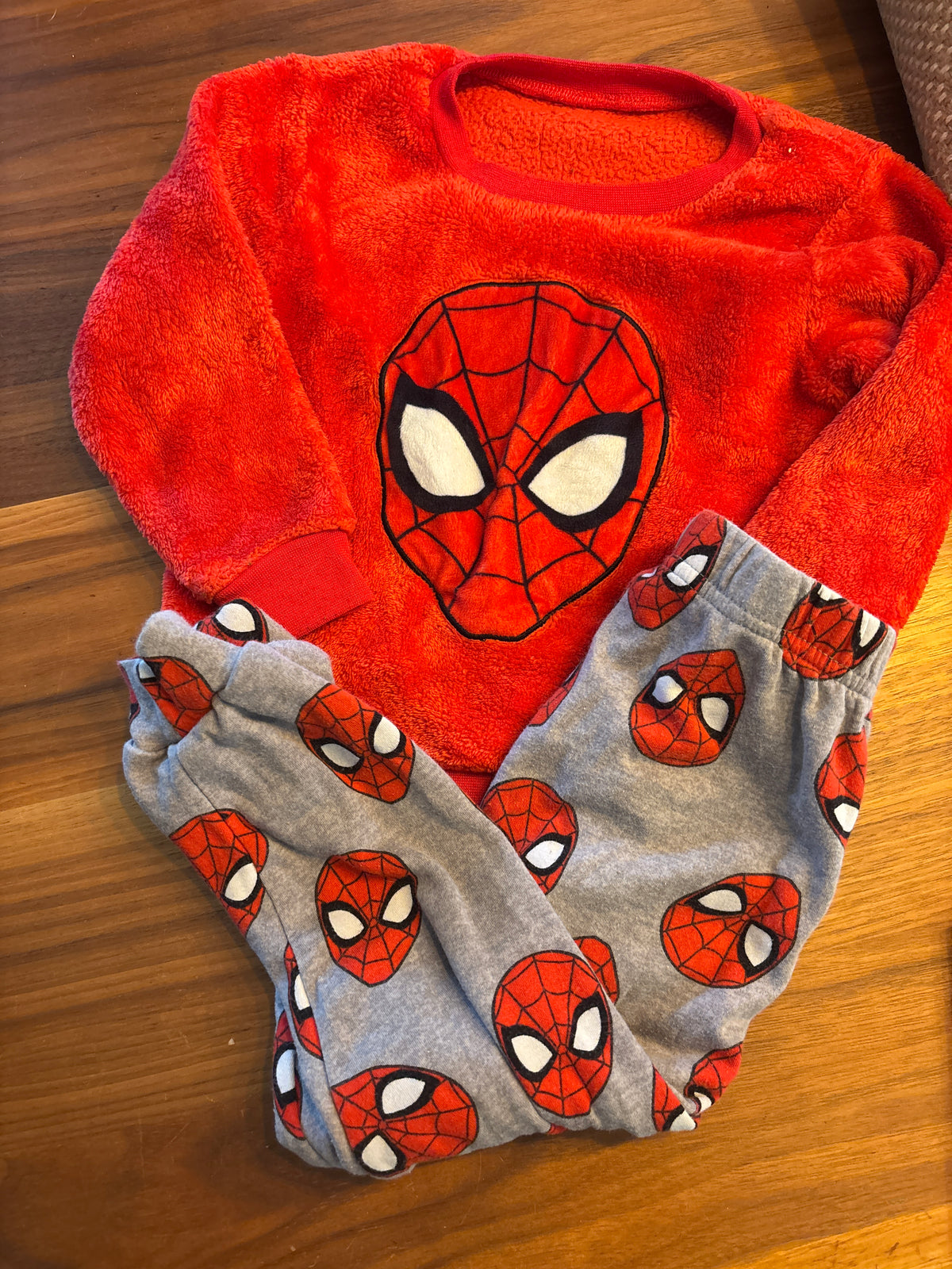 Spiderman 2-3 ans