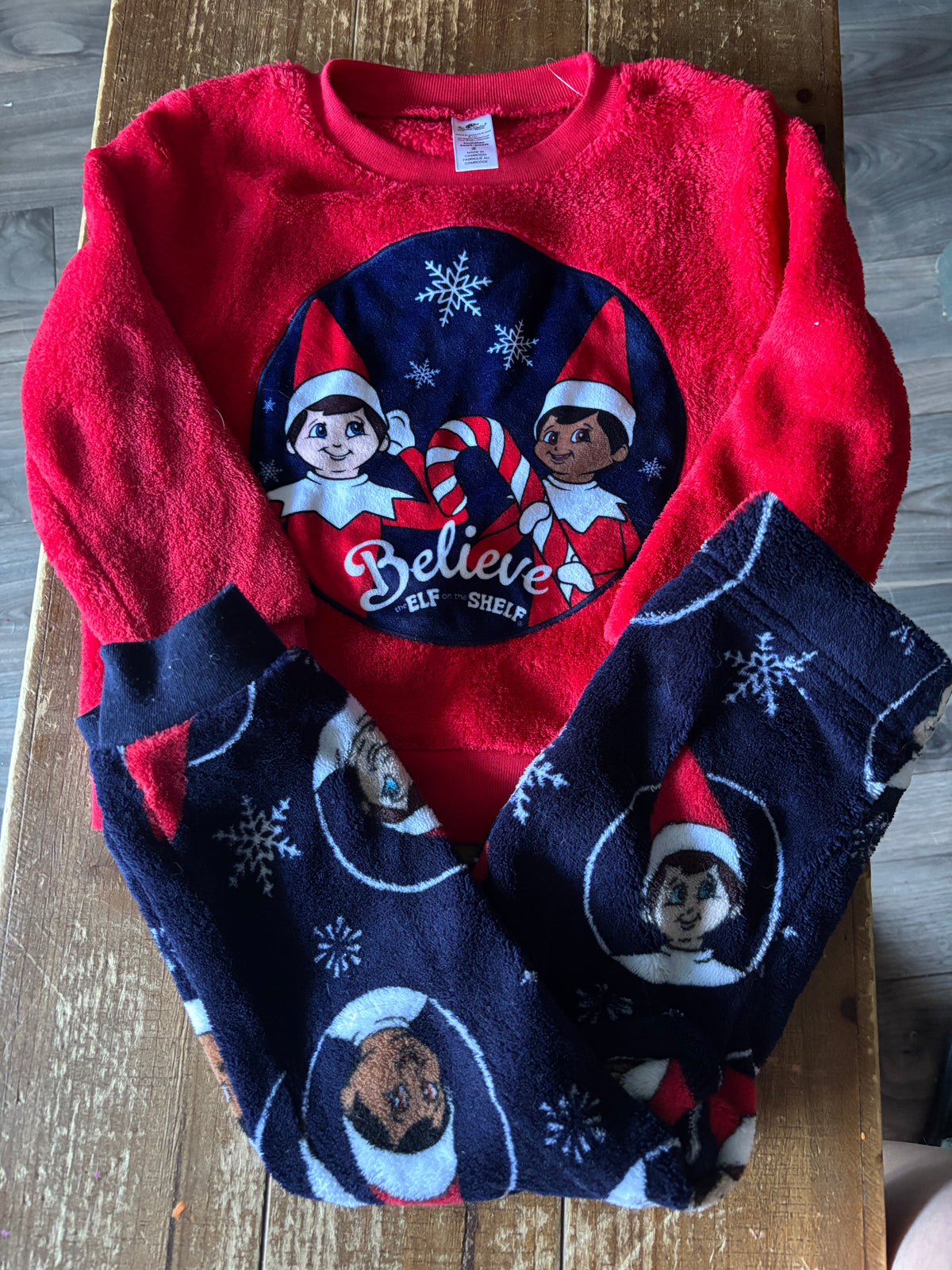 Pyjama Neuf en polar 2T