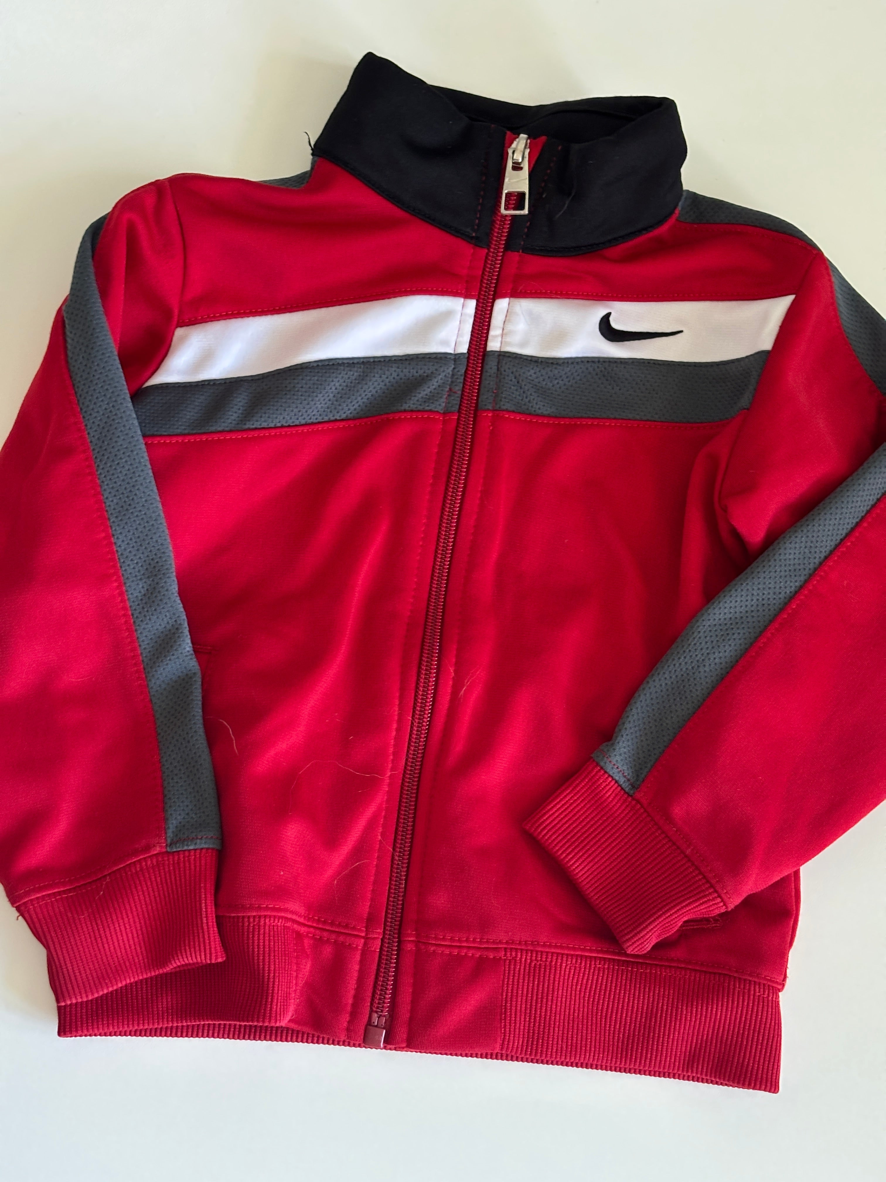 Veste Nike 24 mois